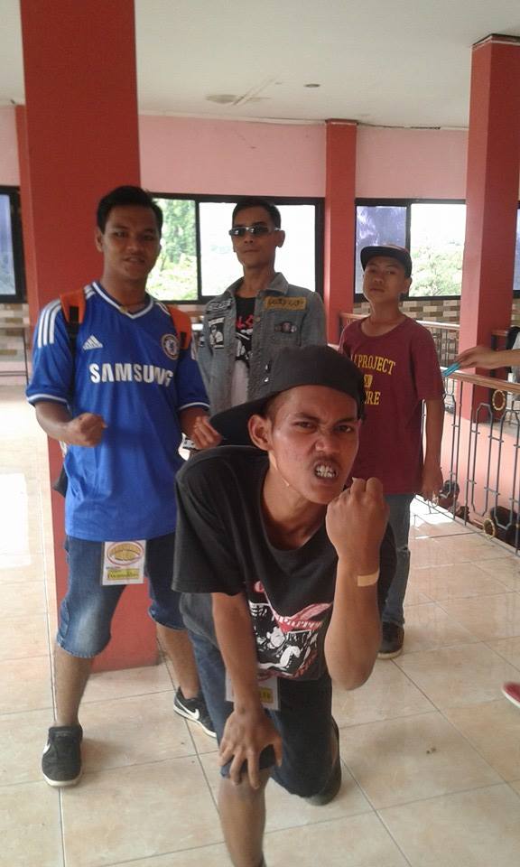 RU_SUCK (punk) (@ru_suck13) on Twitter photo 