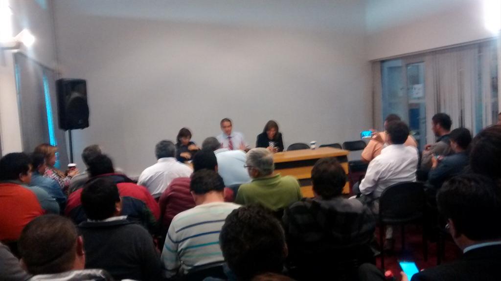 aglorojas's tweet photo. @biobio la pesca artesanal de la octava región se reúne con el gobierno regional http://t.co/CaZ5O0tR54