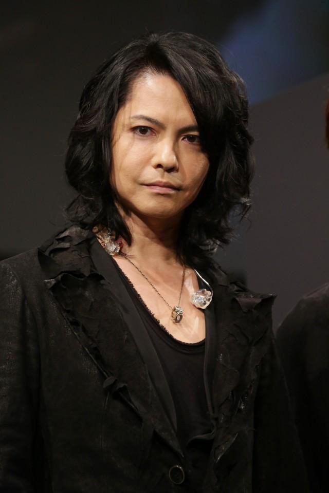 くさの 鼻先dt中 このhydeちゃまとそのホットペッパーのhydeちゃまと すげぇホットペッパーのhyde ちゃま面長な気がするような 苗場で見たときかわいいほどに丸々してたけどどうじゃろうか Hydeちゃまだったらなんでも美味しいんだけれども Http T Co