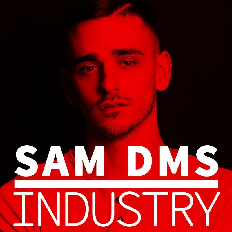SamLondt's tweet photo. In soho? I'm on the decks in @Circasoho till 1! Come join! #TuesdayInSoho http://t.co/PofH7UtNnM