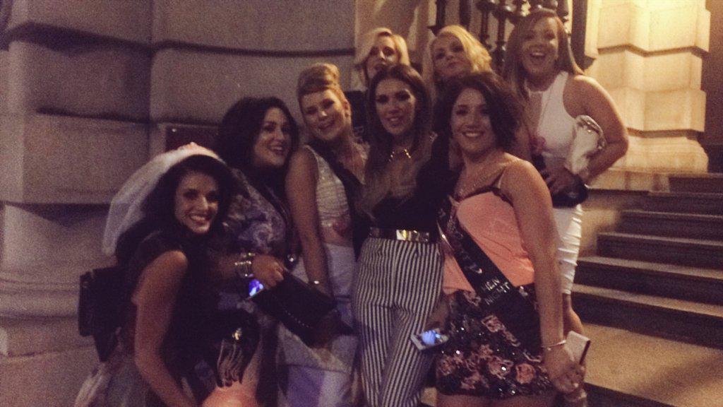 “<a href="/Darrenbovill/">Darrenbovill</a>: I believe u meet the crazy #gang #weekender #hens ” fab bunch of girlies 😘💖