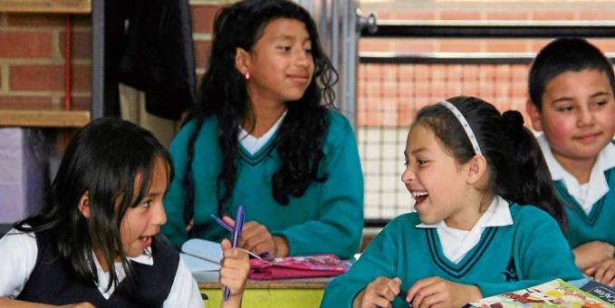 Citytv's tweet photo. #Caliad Así le fue a los colegios de Bogotá http://t.co/yHHublweyr http://t.co/ypIEkKm7FS