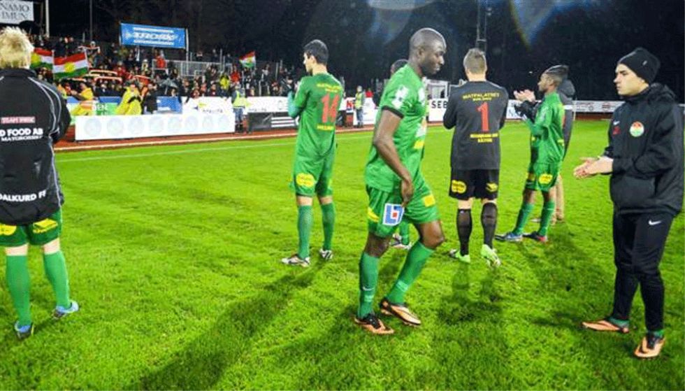 ArteDelFutbol's tweet photo. Los jugadores del Dalkurd, equipo sueco, tenían billetes para viajar en el avión estrellado. http://t.co/1IdxhpMtmm