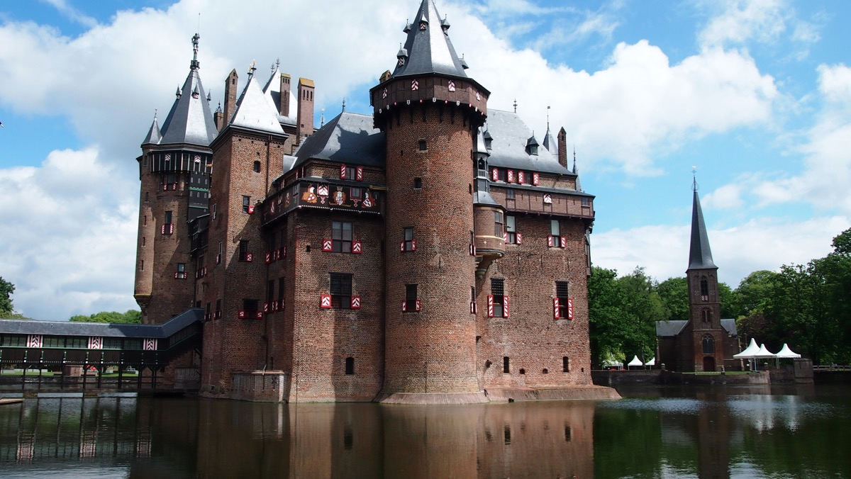 Castle Pics tweet media