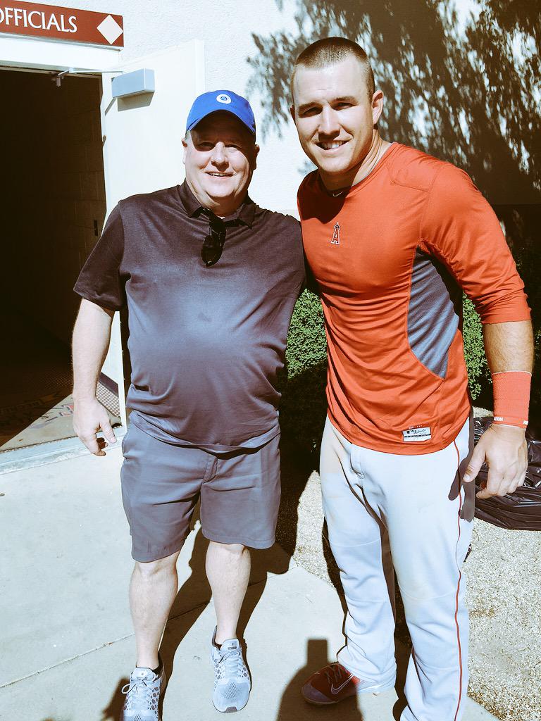 Mike Trout tweet media