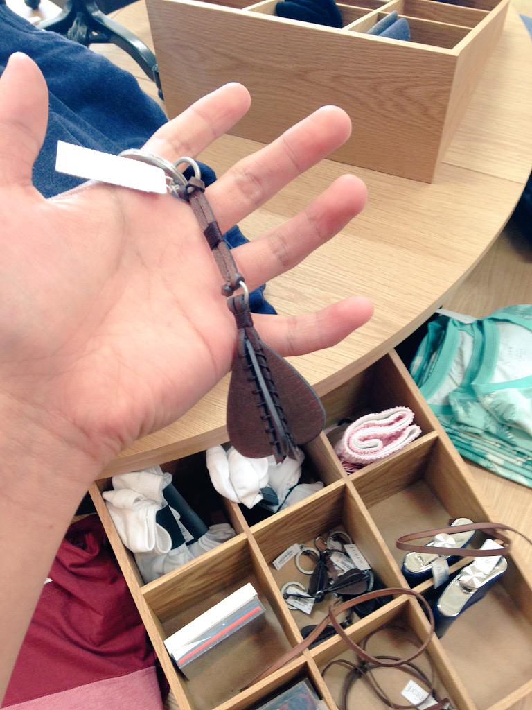 AustinDNguyen's tweet image. Get or no #KeychainObsession 😁