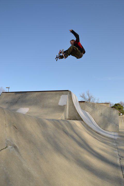 KDoctor614's tweet photo. Here's two more. #AirTransfer #Skateboarding #Throwback http://t.co/kJs8YmhRVi