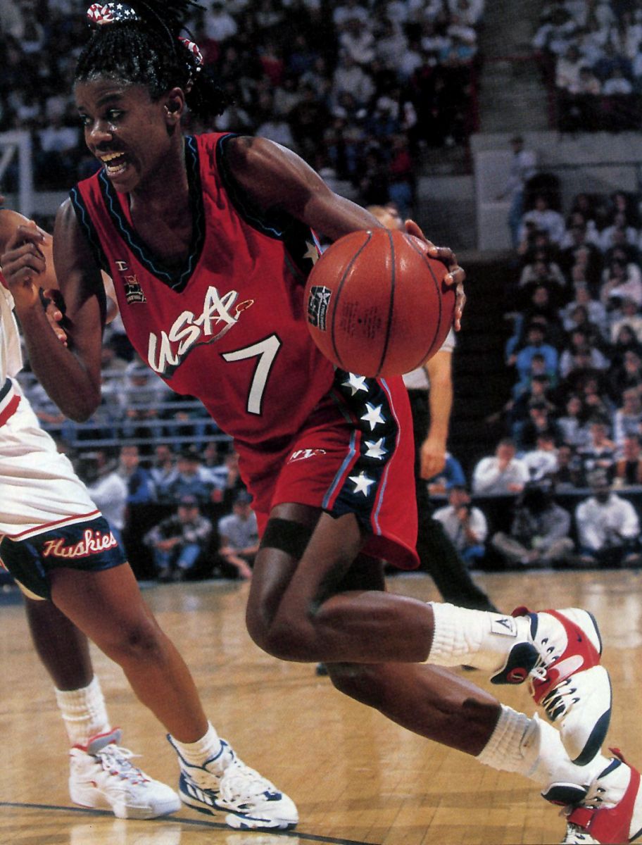 Happy Birthday to Sheryl Swoopes, who turns 44 today! 