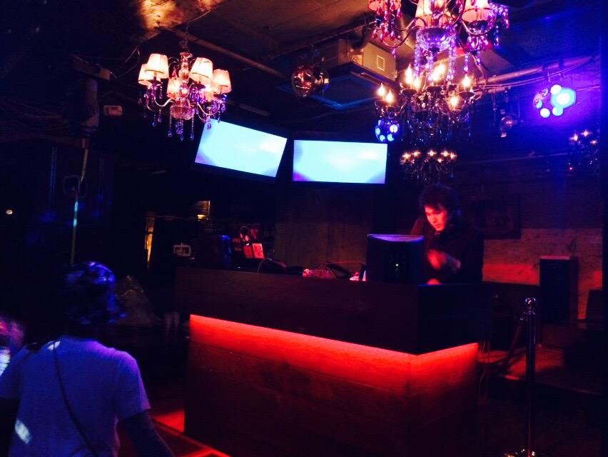 0729wacappa's tweet photo. 私の職場で月1イベント！♡
DJも、普通に働いてる人がやったり、
ダンスもEXILEが好きでやったり、
美容師、看護師、��理師、整備士
保育士、公務員、職種をあげたら
キリがない！たくさんの人に
出会える仕事やりたい人！？
社会人で！ http://t.co/zkIUTeYq6R