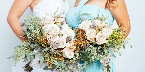 stylemepretty's tweet photo. We’re totally soaking this wedding inspiration up: 
http://t.co/clwa7doeDB 
Photo: Cojo Photo http://t.co/Np2yFo0nXt