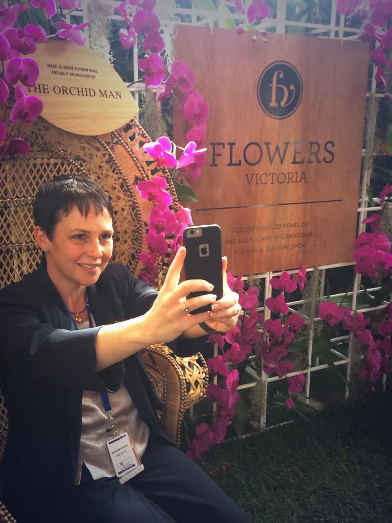 Minister for Agriculture @JaalaPulford takes a selfie in the #flowersvic Bohemian Garden #springst #MIFGS