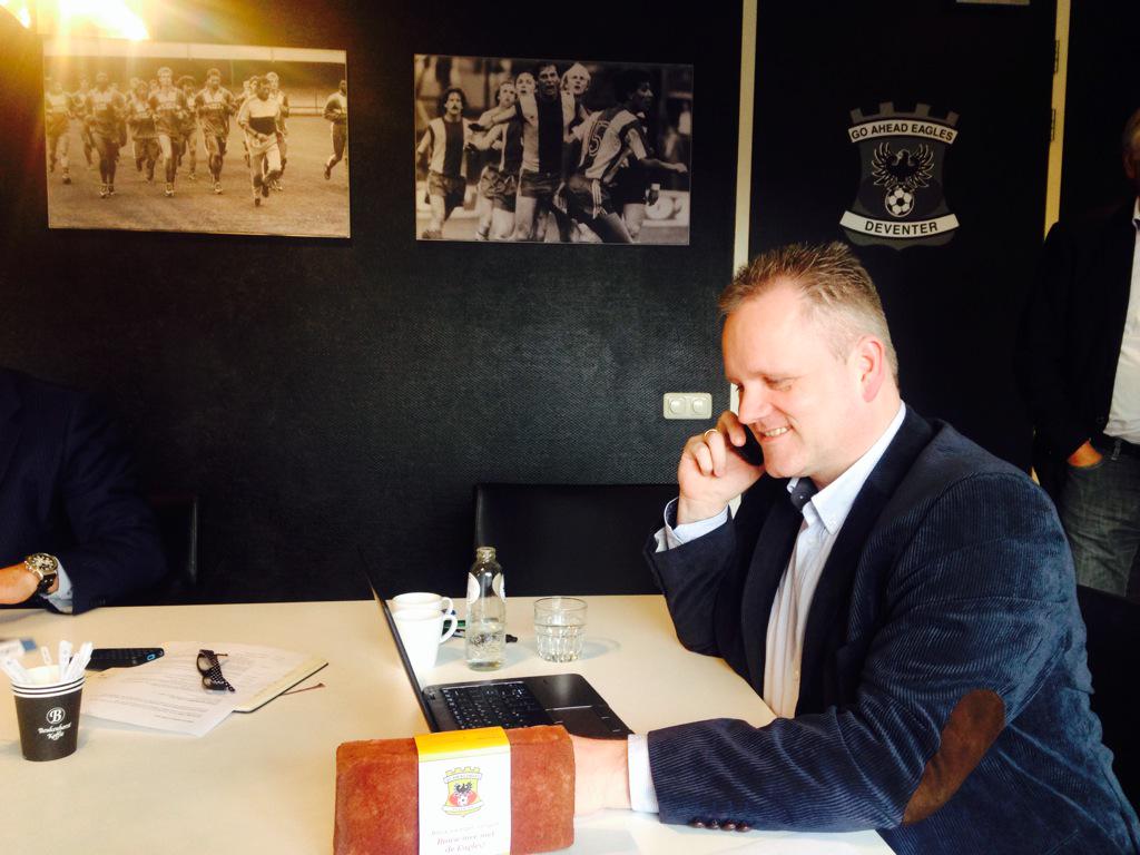 GAE_Business's tweet photo. Met 400 bedrijven in de regio wordt o.a. via onze ambassadeurs gesproken! @Bdata @MarioRiesebeek bedankt alvast! http://t.co/wVJv5UcO4z