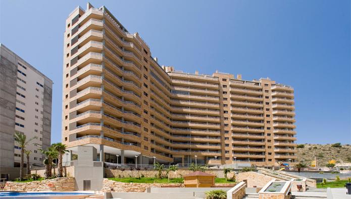 SpainLink's tweet image. #Alicante #Spain Brand New, High Quality, Large Balconies, 1 Bed, 1 Bathroom, Swimming Pool. €110,700.00