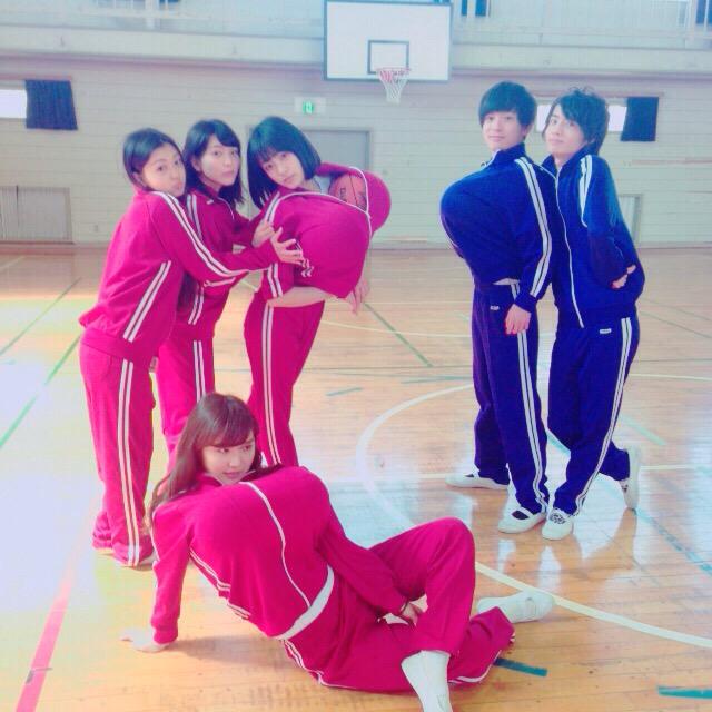 Rの法則ロケ^o^
りん、あおい、ひめ、なおき、ゆうま♡

りんたんがゆみのこと好きすぎて困る http://t.co/dhLDmopwHo