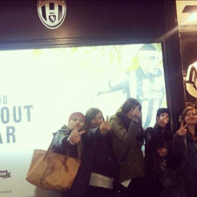 #juventinociuccia#ciucciapiselli#juvemerda#torino#nomadi by scucci_
