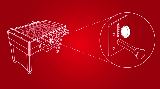 Un futbolín que funciona con chapas de cerveza bit.ly/1GTaPb9 via <a href="/tiempodepubli/">Tiempo de Publicidad</a> #publicidad #creatividad