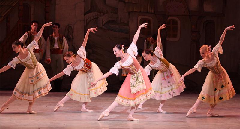 MaslakSheraton's tweet photo. Moskova Devlet Akademik Klasik Bale Tiyatrosu ölümsüz eser “Coppelia” ile 27-29 Mart arasında TİM Show Center’da http://t.co/LJFaesso08