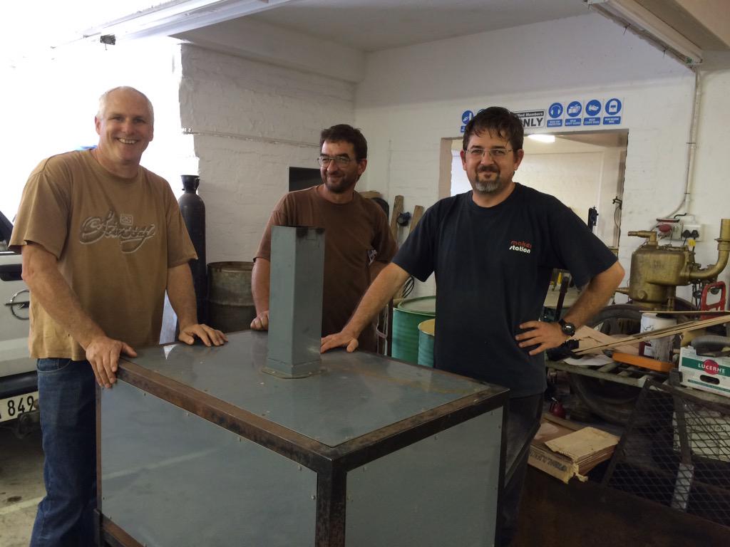 BREADrev's tweet photo. Moving 1 of our ovens to the Makerstation, Woodstock. Communal baking space #baking4change http://t.co/o4u8yYY8R3