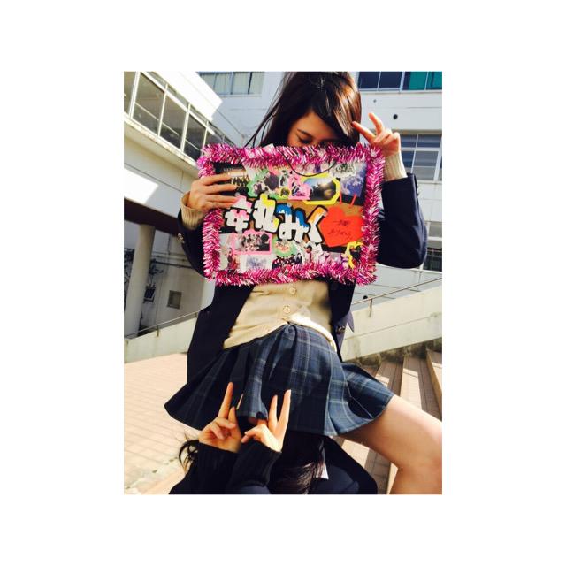 hnbspec's tweet photo. みくに喜んでもらえてよかった👸💓
1年間おつかれ！ http://t.co/PCX1witK2c