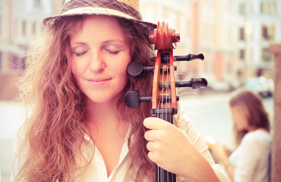 #OnuBunuBırakDa “Müzik ruhun gıdasıdır”. Bizce kesinlikle öyle. Ya sizce?
hallmarktravelclub.com