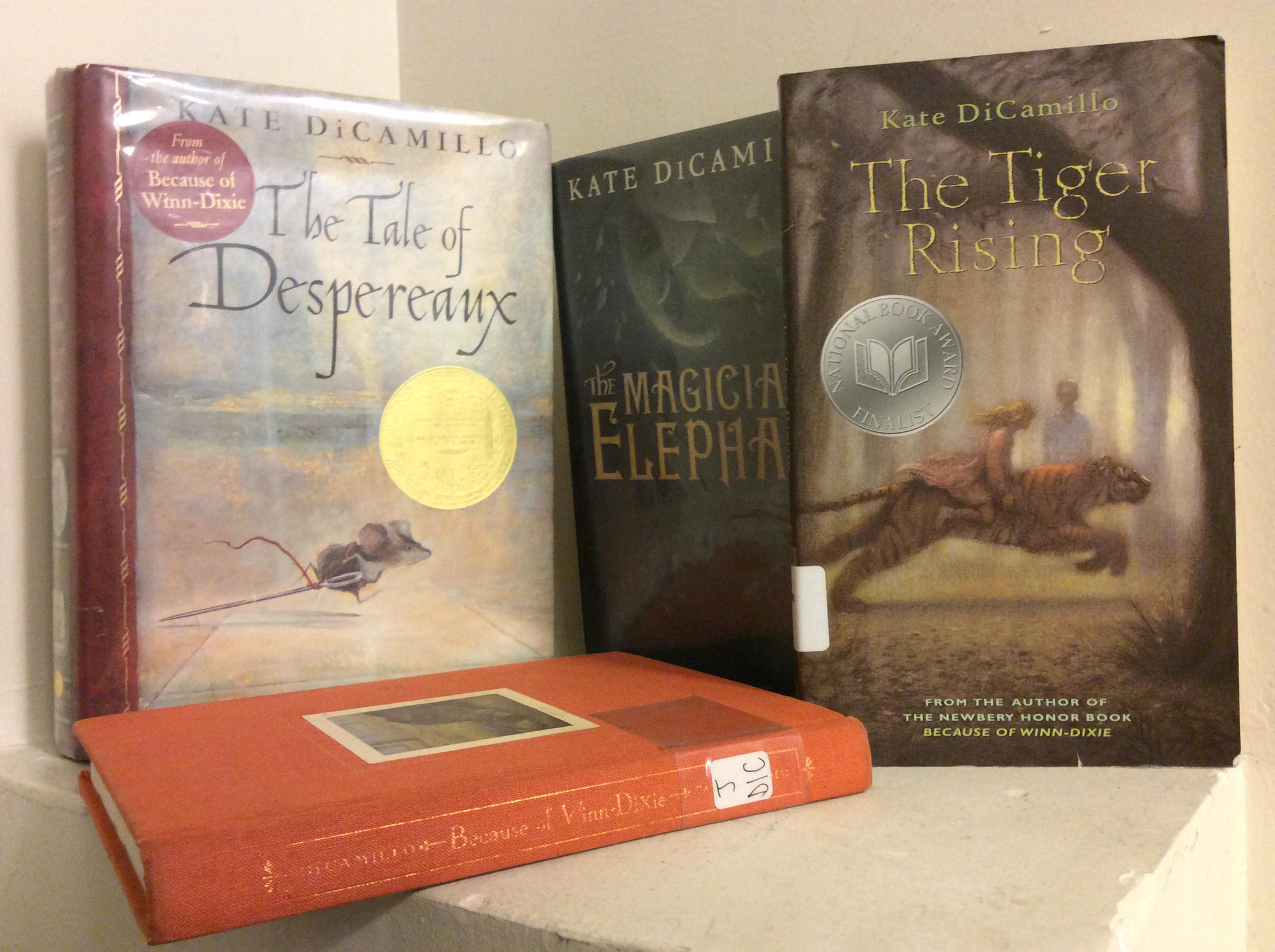 Happy birthday today to Kate DiCamillo! Thank you for all the enchanting tales you give us. Best wishes! 