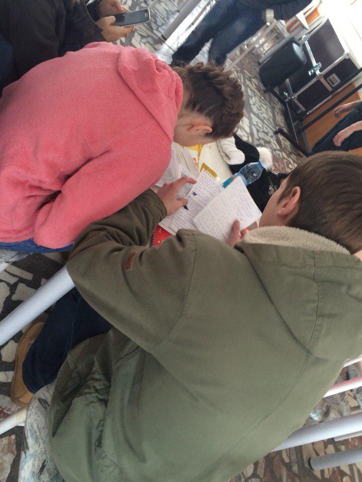 NqsValy's tweet photo. Вся в работе ) http://t.co/QDobBwm6IL