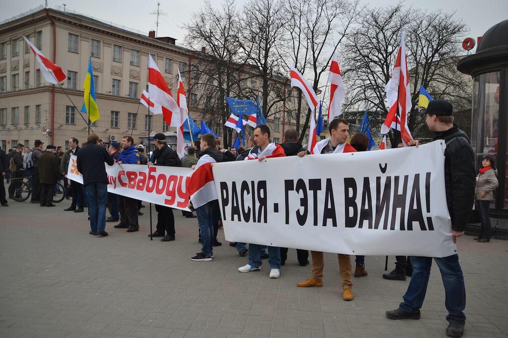Генпрокуратура РФ требует лишить неприкосновенности единственного депутата Госдумы, голосовавшего против войны с Украиной - Цензор.НЕТ 9200