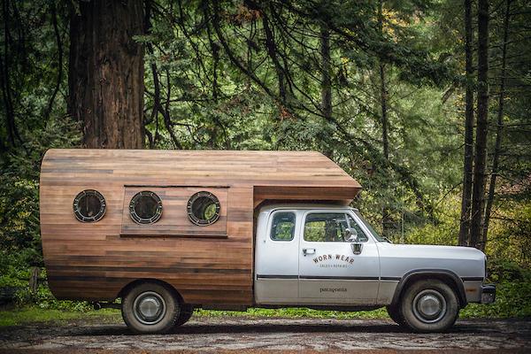 iFixit's tweet image. Long live your jacket! The Patagonia Worn Wear truck is bringing repair to a city near you. bit.ly/18VXOlK