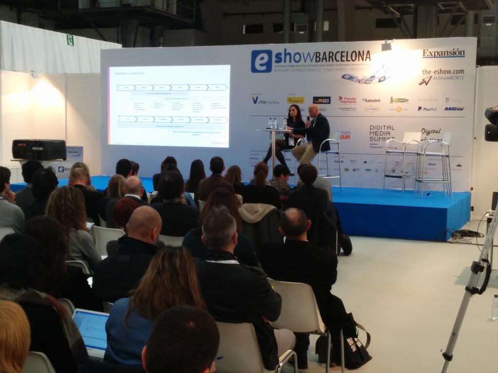 eshowesp's tweet photo. LATAM, un caso practico de la compra programática. #eShowBCN15 http://t.co/Ys06Q1gfQb
