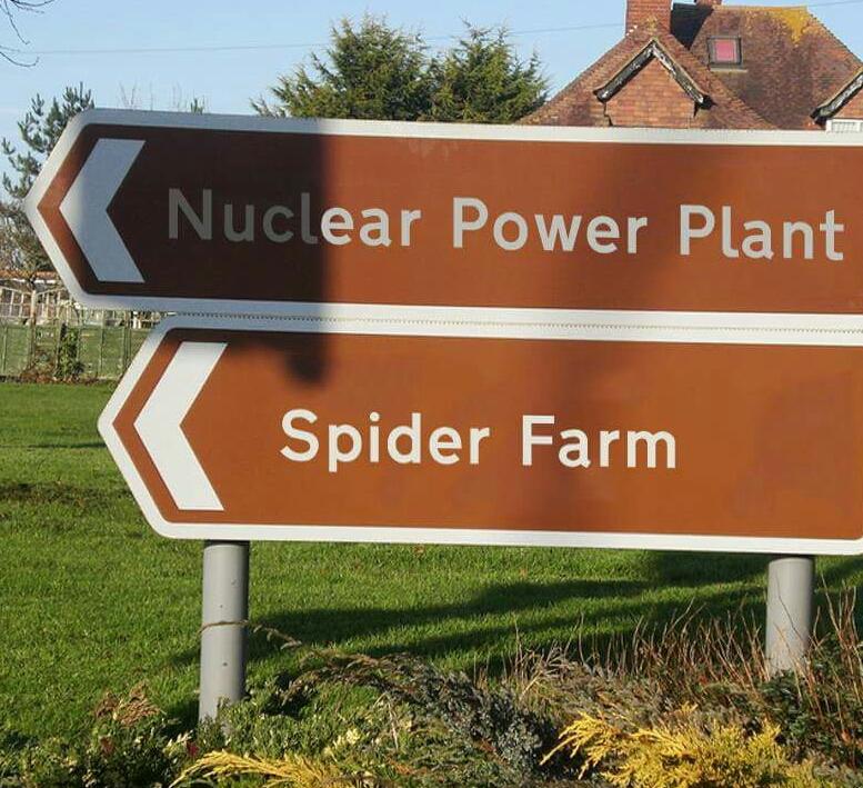 Gergaroth's tweet image. ..and this is how nightmares are born.