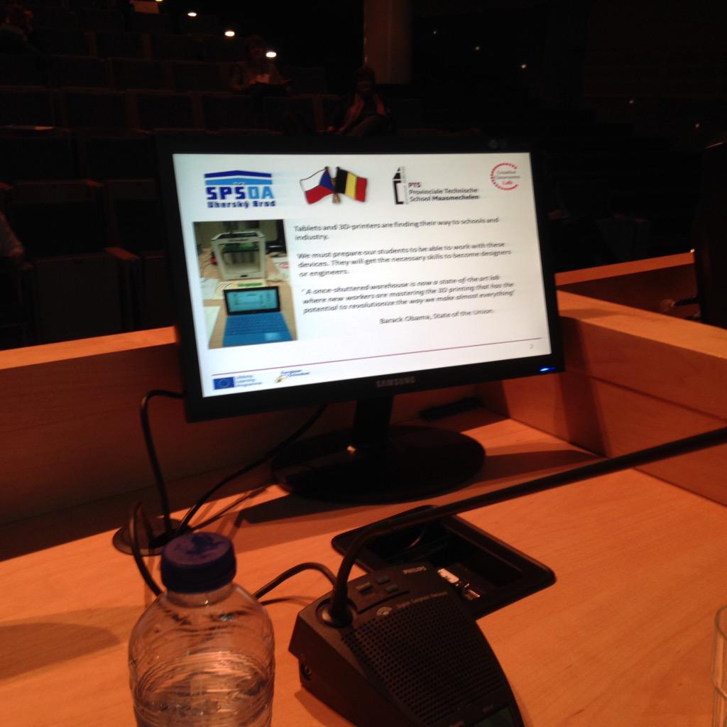 bohape's tweet image. Robert Connings speaking about cooperation with  czech school. 3D printers rock :-) #cclproject #eu_schoolnet