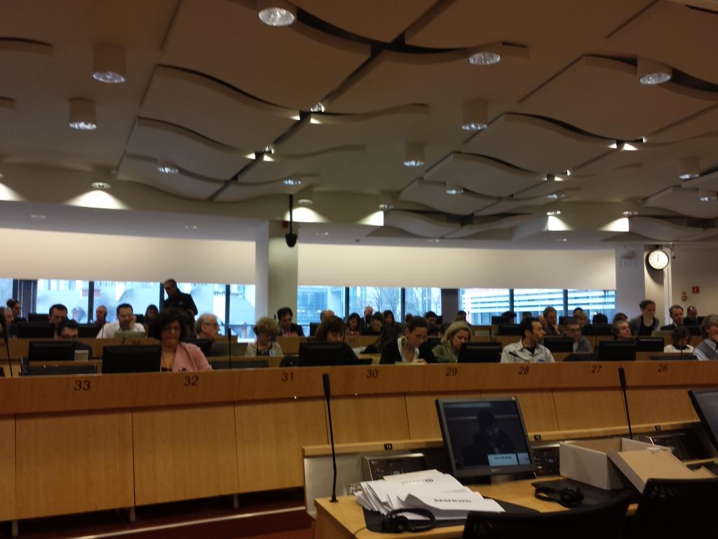 NEspitalier's tweet photo. #MEDcap Ms. Blanca Lopez (@MEDProgramme) presents the ComCap project for Maritime issues @MedMaritimeProj #MEDmare http://t.co/2U1P0mGaFV