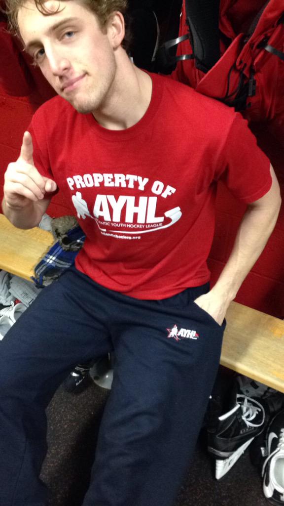 Washer_Dwyer's tweet image. Rauter rocking the full @AYHL track suit today #developmentpath