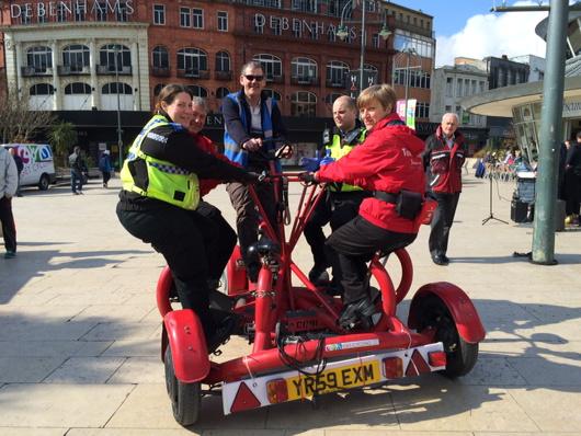 L2RMomentum's tweet photo. Hey #bournemouth come and see us in the town square and have a go on this! #cycling #sustainability http://t.co/OfchRq1u9p
