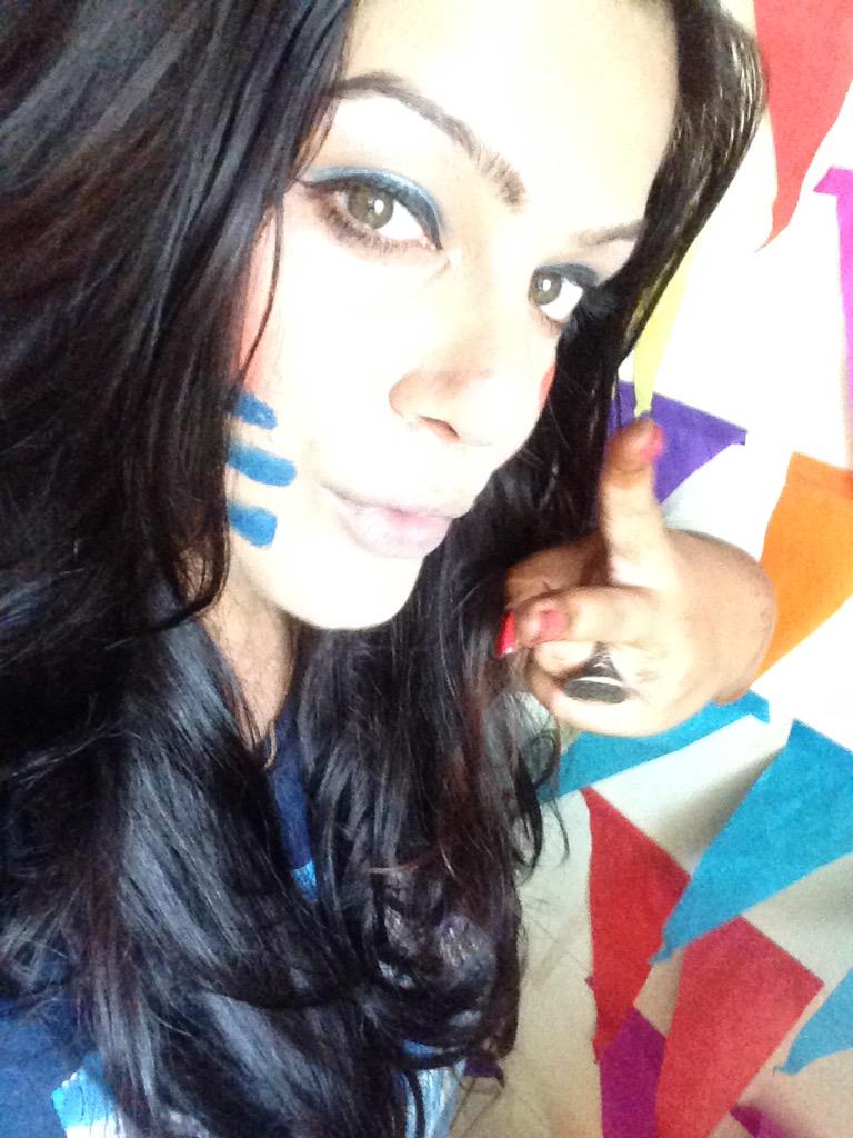 BeingReva tweet picture