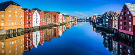 IIA_Norge's tweet photo. Gleder oss til å høre @Orjas i Trondheim #NIRFth15 @IIA_Norge inviterer til Stille farvann? http://t.co/cZOU6BtiYR http://t.co/qp0QBYp3bY