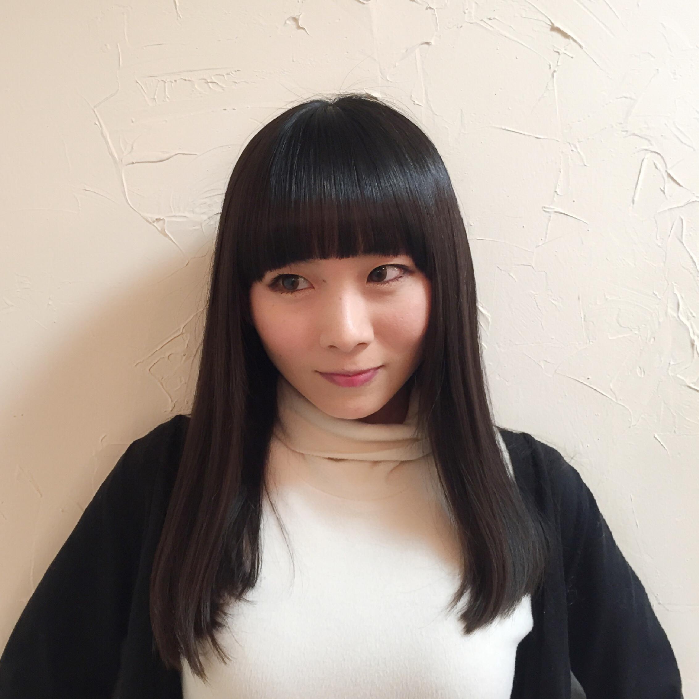 توییتر Towana とわな در توییتر 脱 前髪伸び太郎 ありがとうございました Soucuts 今日はfhanaのとわなさん Towana が来店 艶やかな黒髪のミディアムロング 前髪はラウンドです 先日のワンマンも終え今後も楽しみです Http T Co Vpz2ycymxi