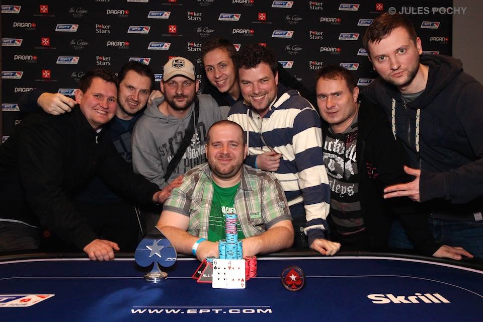 vaclav_rych's tweet photo. Láda Míka #eptlive http://t.co/GbWCZoRvrI