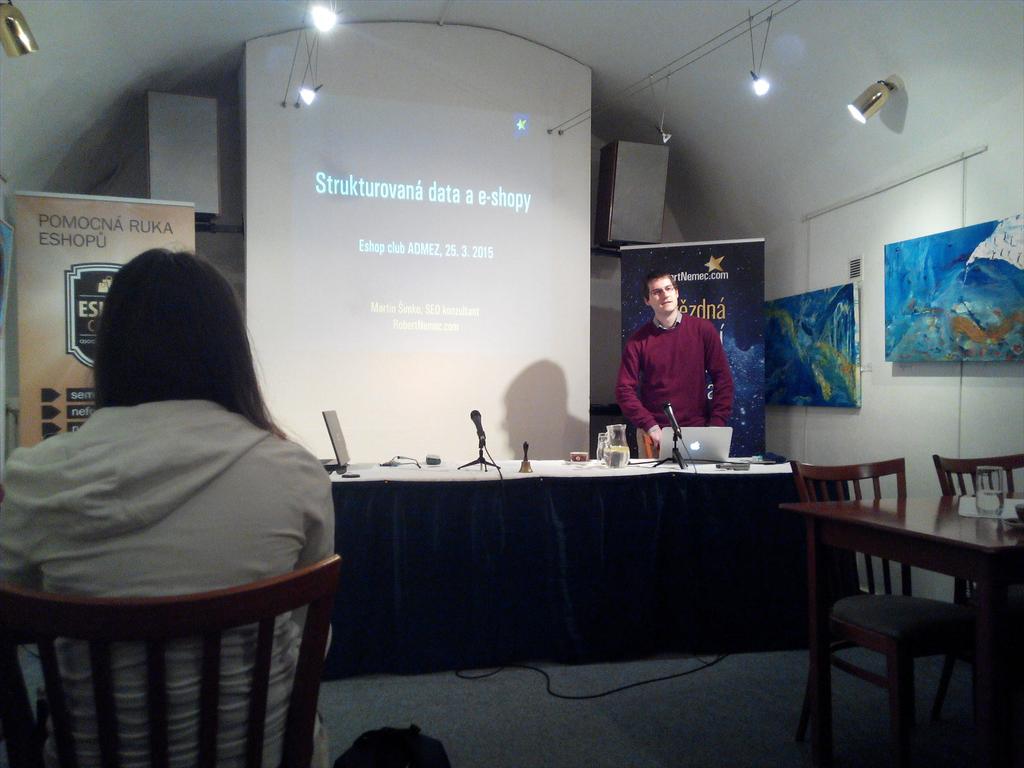 dakarabas's tweet photo. S @MartinSimko na přednášce o strukturovaných datech #admez #structureddata #seo http://t.co/UOXonjh9wh