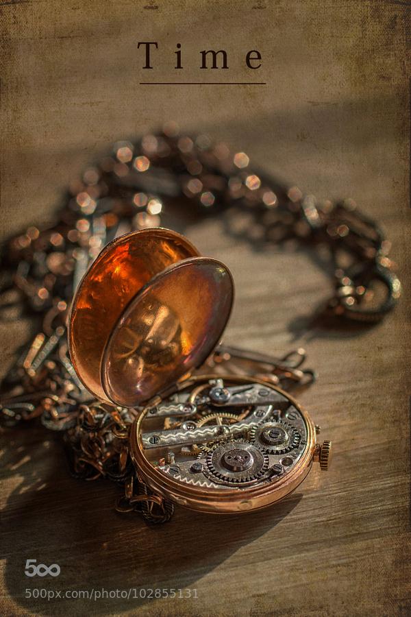 Dots by Ivan Huang photo Dots by Ivan Huang photo