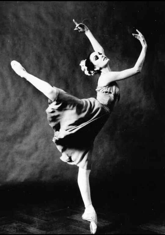 #PatriciaMcBride danced with #NYCB from 1959-1989. In 1961 was youngest principal of company. #TBT #ballethistory