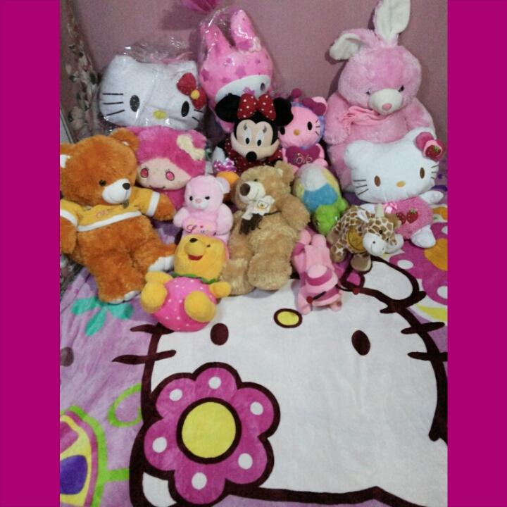 Kamar ay behamburan___-