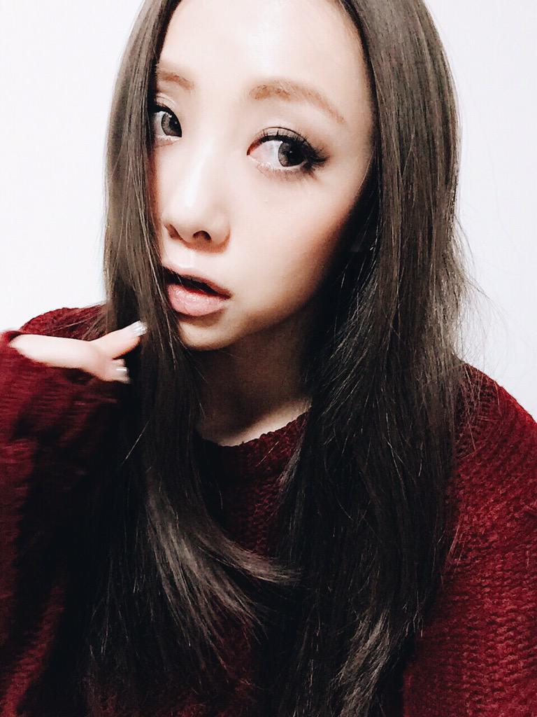 Dream__LDH's tweet photo. 週末の大阪城ホールでの
E-girls LIVE TOUR 2015〜COLORFUL WORLD〜

本番��向けてカラーしてきました！

長い付き合いのこの色やっぱ好き♡Shizuka http://t.co/3AebhiyzaF