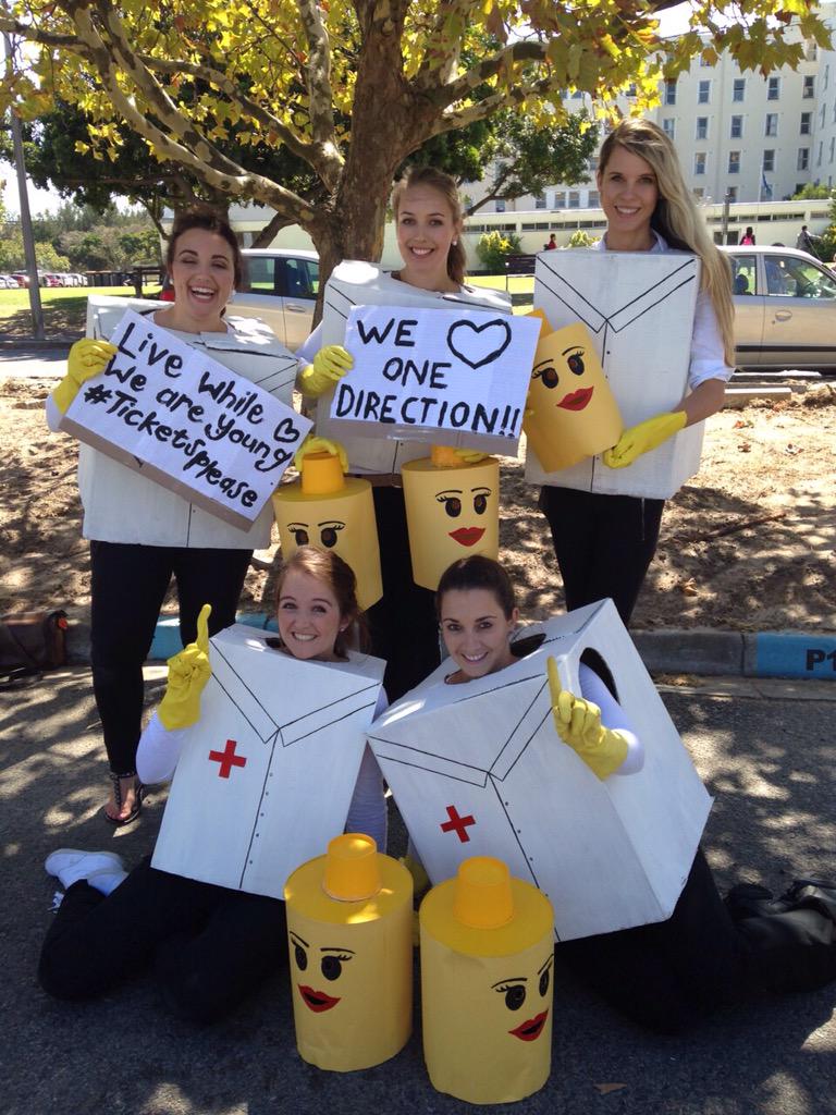 Mareli_B's tweet photo. @945Kfm we want to be #kfmdirectioners please KFM! @onedirection we cannot wait! Want to go so badly! #1D #MakeOurDay http://t.co/RPVcIXqXiP
