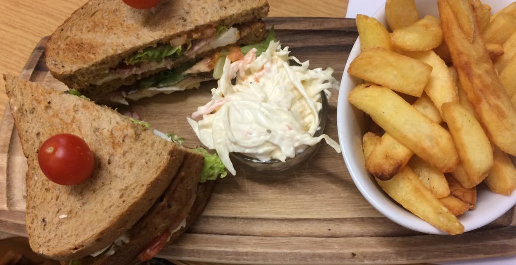 Springfieldrest's tweet photo. Try our new Bacon and Egg Club Sandwiches with steak chips and homemade coleslaw. Designed by my amazing staff ❤️ http://t.co/F3WmsU1cKf