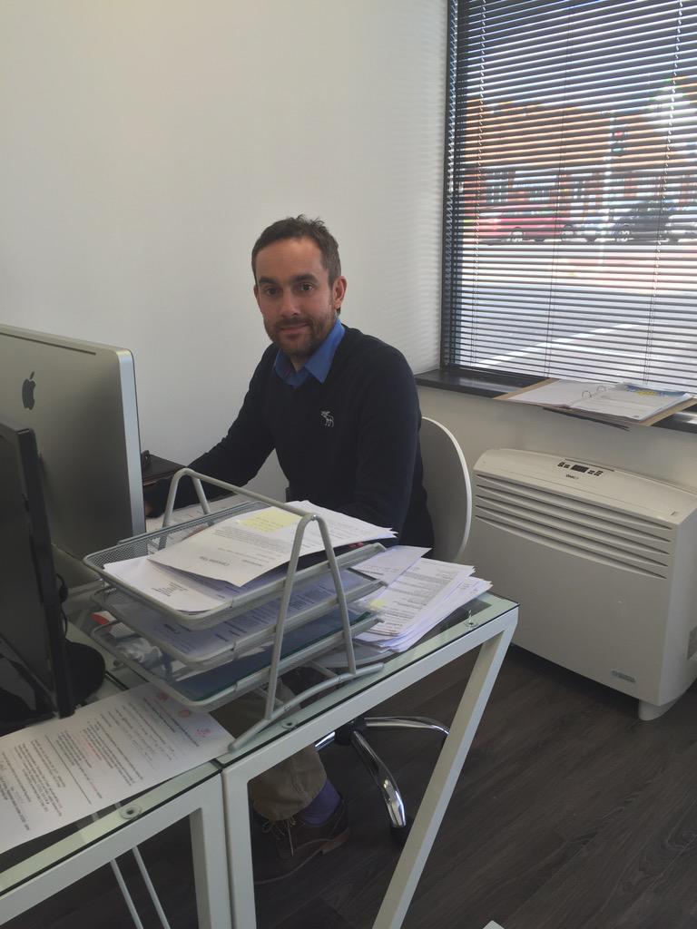 DentLabRecruit's tweet photo. Ben hard at work in the new office #dentallab #DentalHour #techicians #jobs #dental #lab http://t.co/ynl0kkk2hU