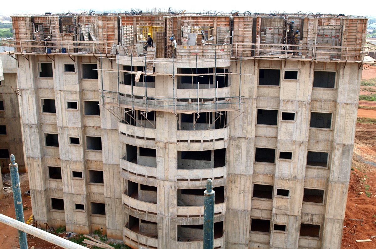 Formwork's tweet photo. #Concrete #construction in #Ghana using #WallTies aluminum #formwork 
Concrete Form info. at http://t.co/0COkDVtKsI http://t.co/DUfKAtRa3u