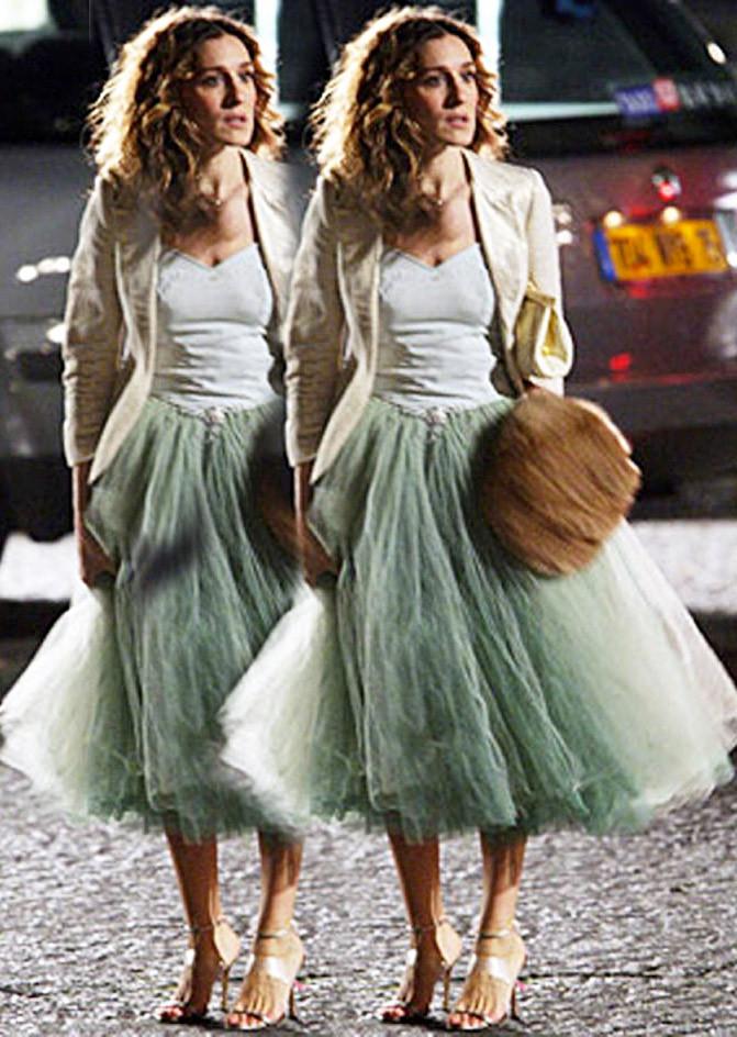 HAPPY BIRTHDAY to Sarah Jessica Parker, one of our fashion icons, who turns 50 today 