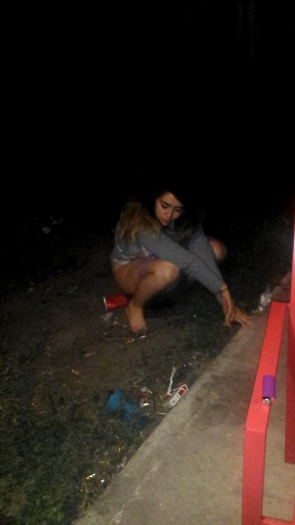 negispirit's tweet photo. THE ONLY BS AROUND HERE IS OOZING OUT MY GRANDDAUGHTER @skunktrash NATALIE HAYES FAT ASS ONTO THE PARCHED TEXAS SOIL http://t.co/foTbWpZ6nl