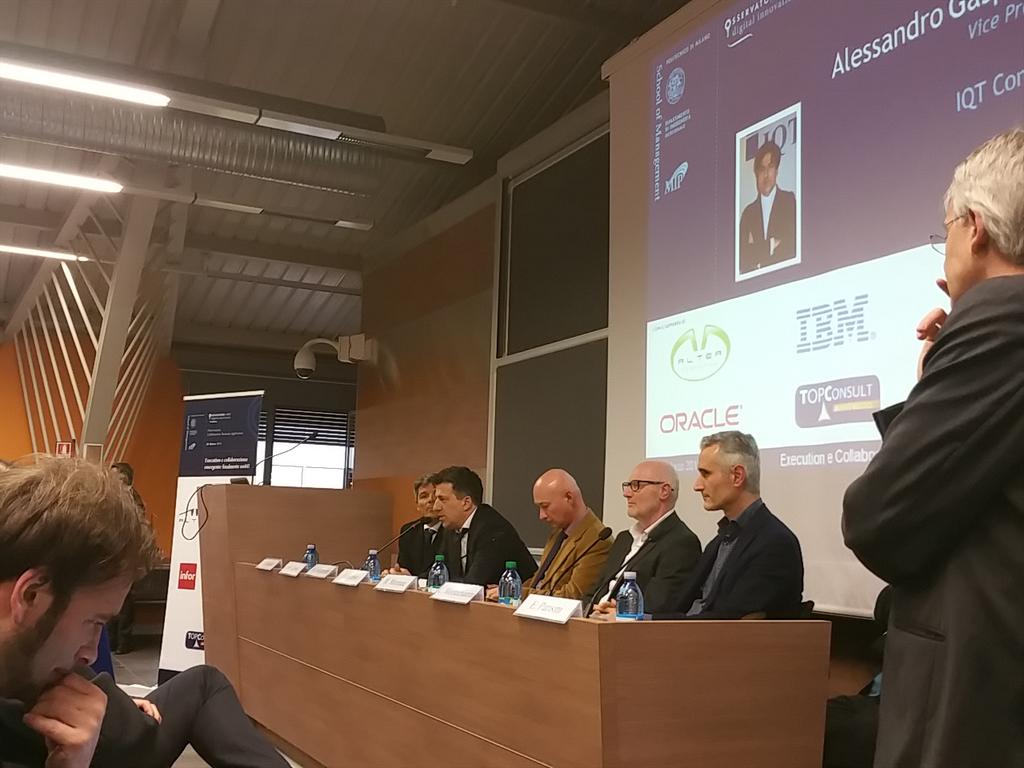 marco_mazzucco's tweet photo. #ocba15 Tavola rotonda finale dei casi http://t.co/hHbTcuRvkd
